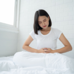 産後の生理痛がひどい！なぜ悪化？いつまで続く？下痢も｜医師監修