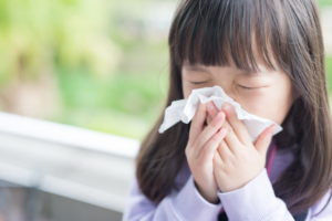 子どもの風邪│病院に行く目安＆タイミング。咳だけ・迷うときは？｜小児科専門医監修