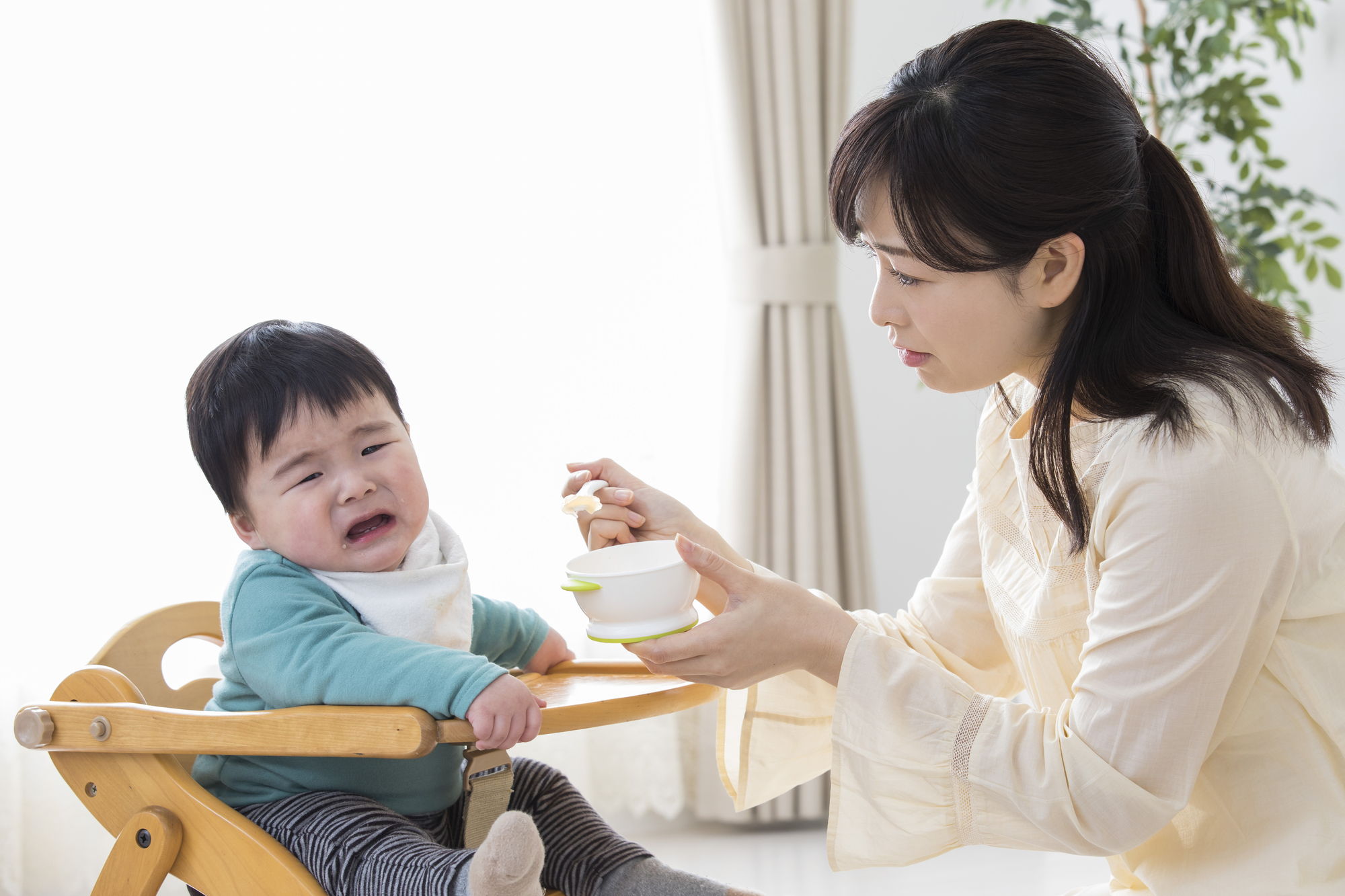 ご飯を食べない1歳児