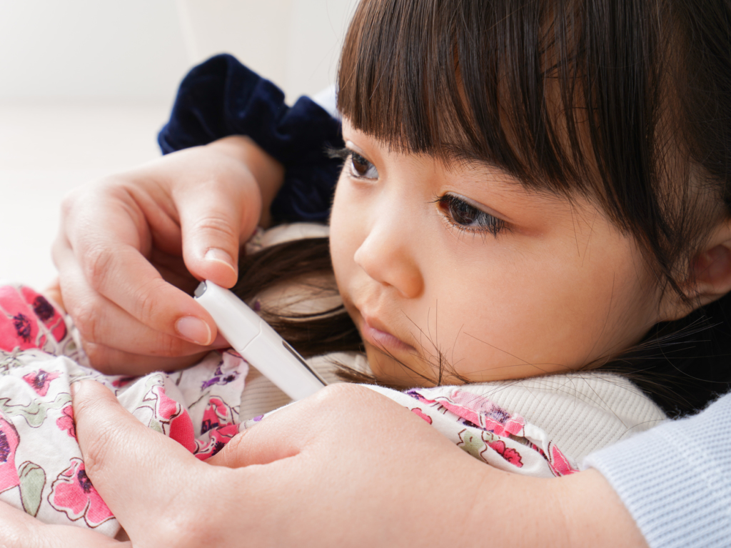 子供 熱 病院 ショップ パジャマ