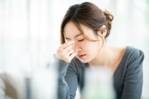 【妊娠初期のめまい・立ちくらみの対策】寒気や頭痛、耳鳴りも