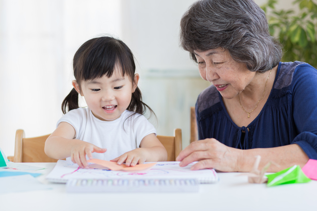 祖母と孫 産後　過ごし方　二人目