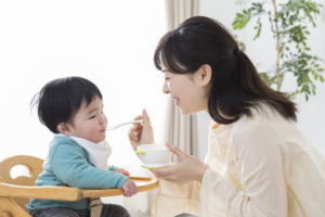 離乳食　子ども