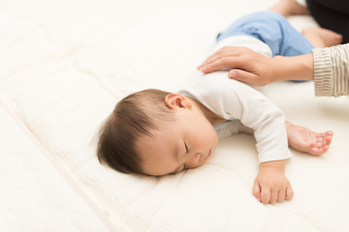 1歳児がお昼寝しない！イライラの対処法。寝かしつけ成功談＆失敗談