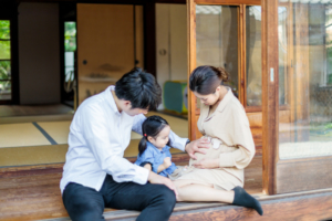 里帰り出産　旦那　頻度