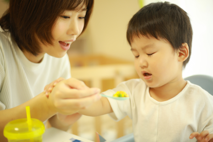 子どもがご飯を食べない　ストレス