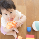 8ヶ月　遊び　知育