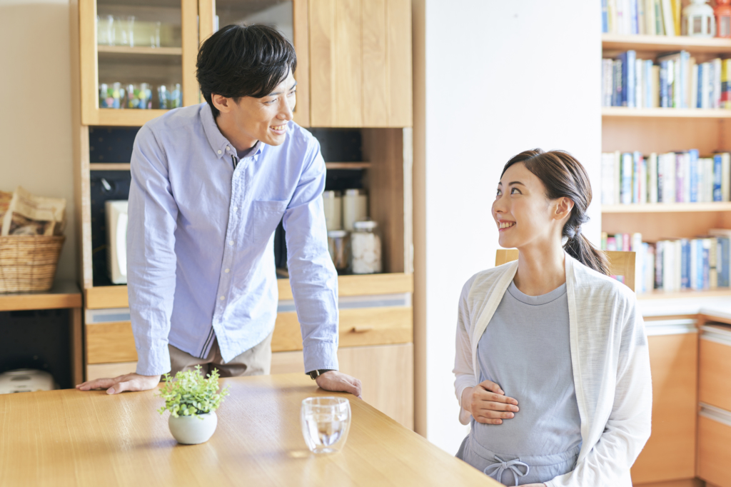 夫のホンネ調査】妻の妊娠中に夫が考えていることって？男性の気持ちを ..., 画像サイズ:1024x682