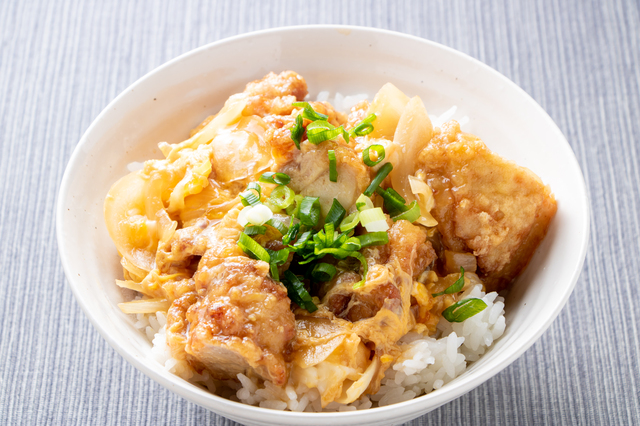 唐揚げ親子丼