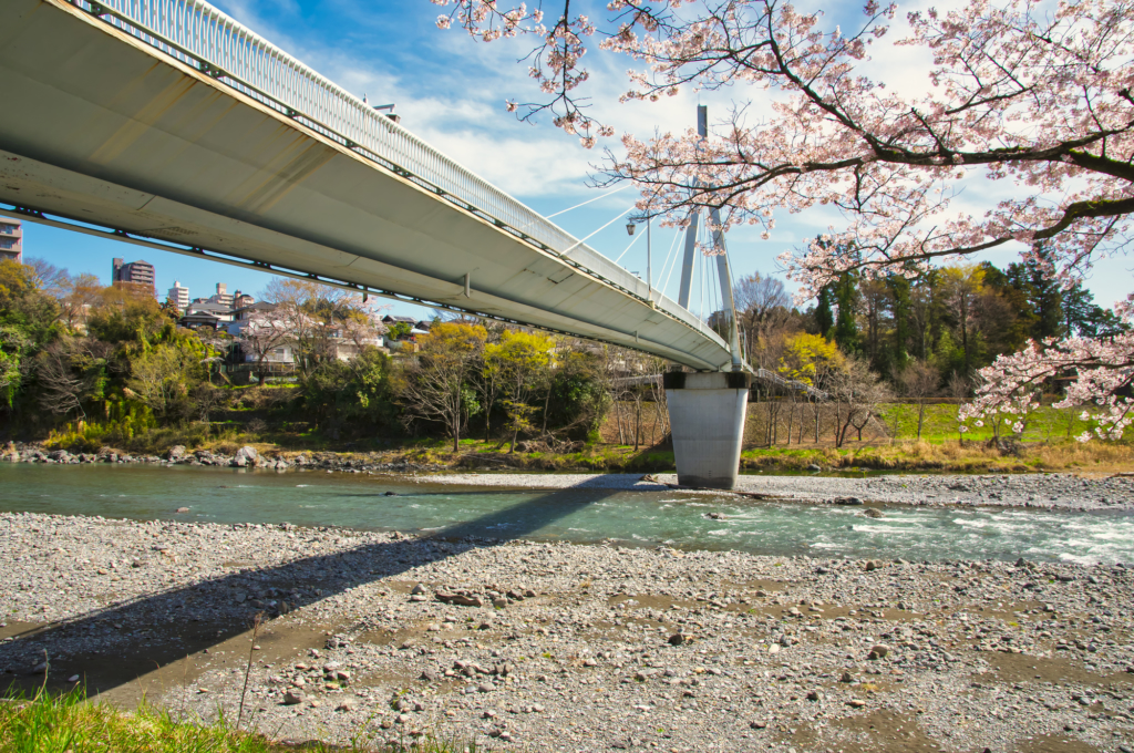 東京都内の川遊びスポット10選。綺麗な川で子供と遊ぼう♪