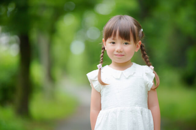 子どもの三つ編み総まとめ！基本のやり方とおしゃれアレンジも