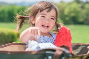 2歳の女の子におすすめのヘアアレンジ集！保育園や休日向けも