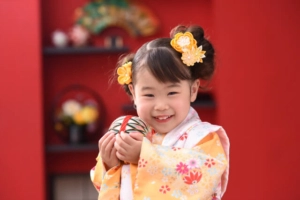 【3歳】七五三の髪型11選！簡単アレンジでボブや薄毛ちゃんも可愛く