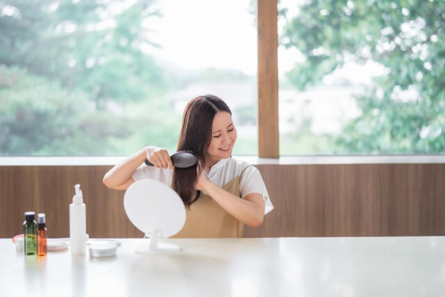 静電気除去　ヘアグッズ